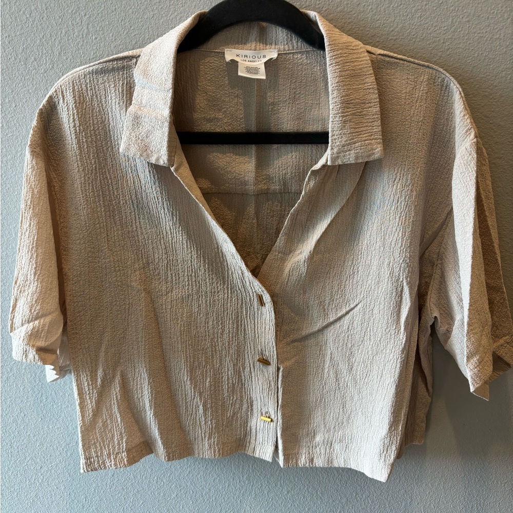 Women's Beige Cropped Button-Down Shirt